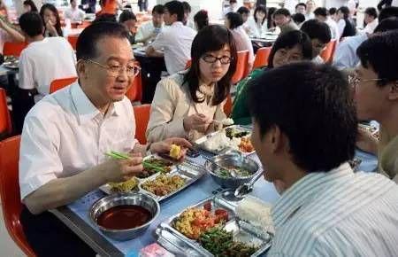 &ldquo;总理套餐&rdquo;7年变迁：从4.7元吃到18元